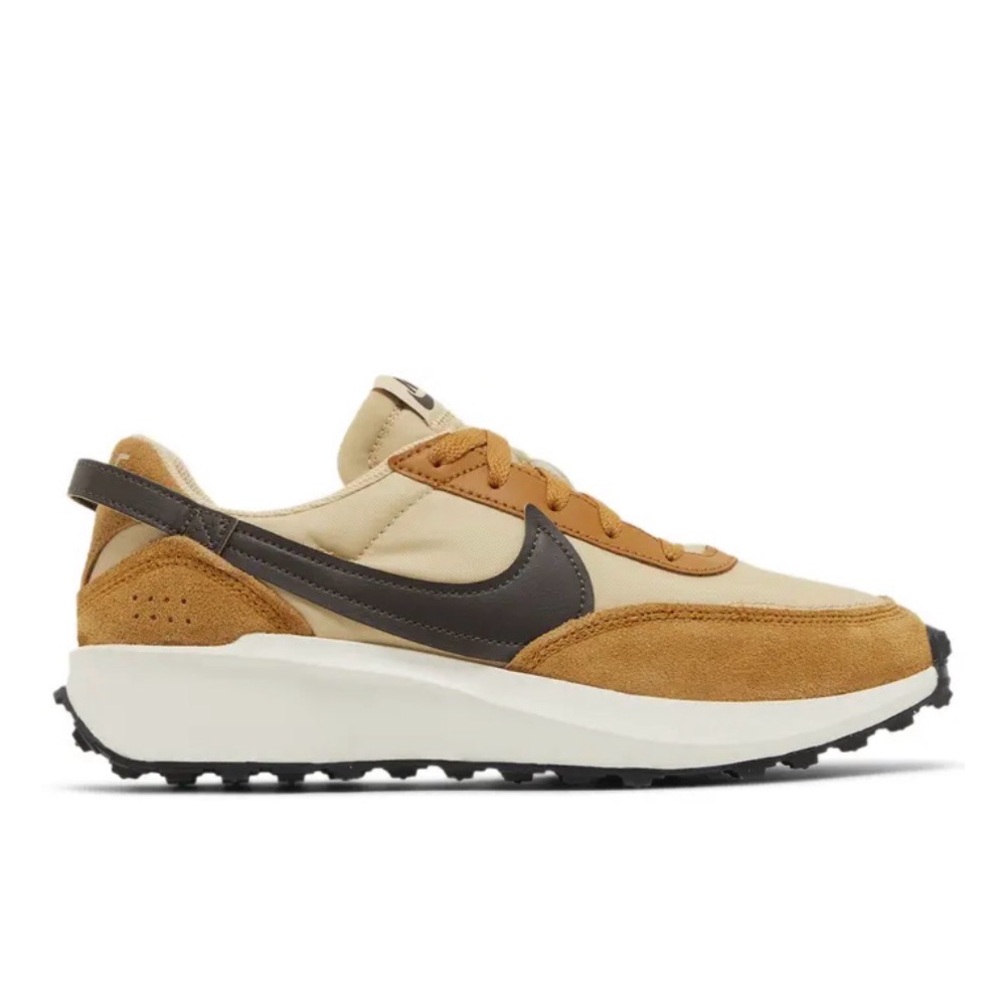Nike Women’s Waffle Debut sneaker